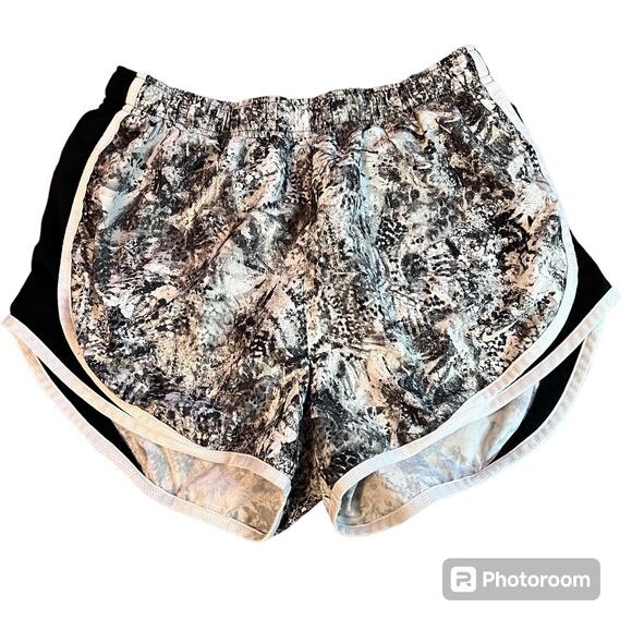 Women’s Nike Running Shorts | Size Medium - Picture 1 of 4